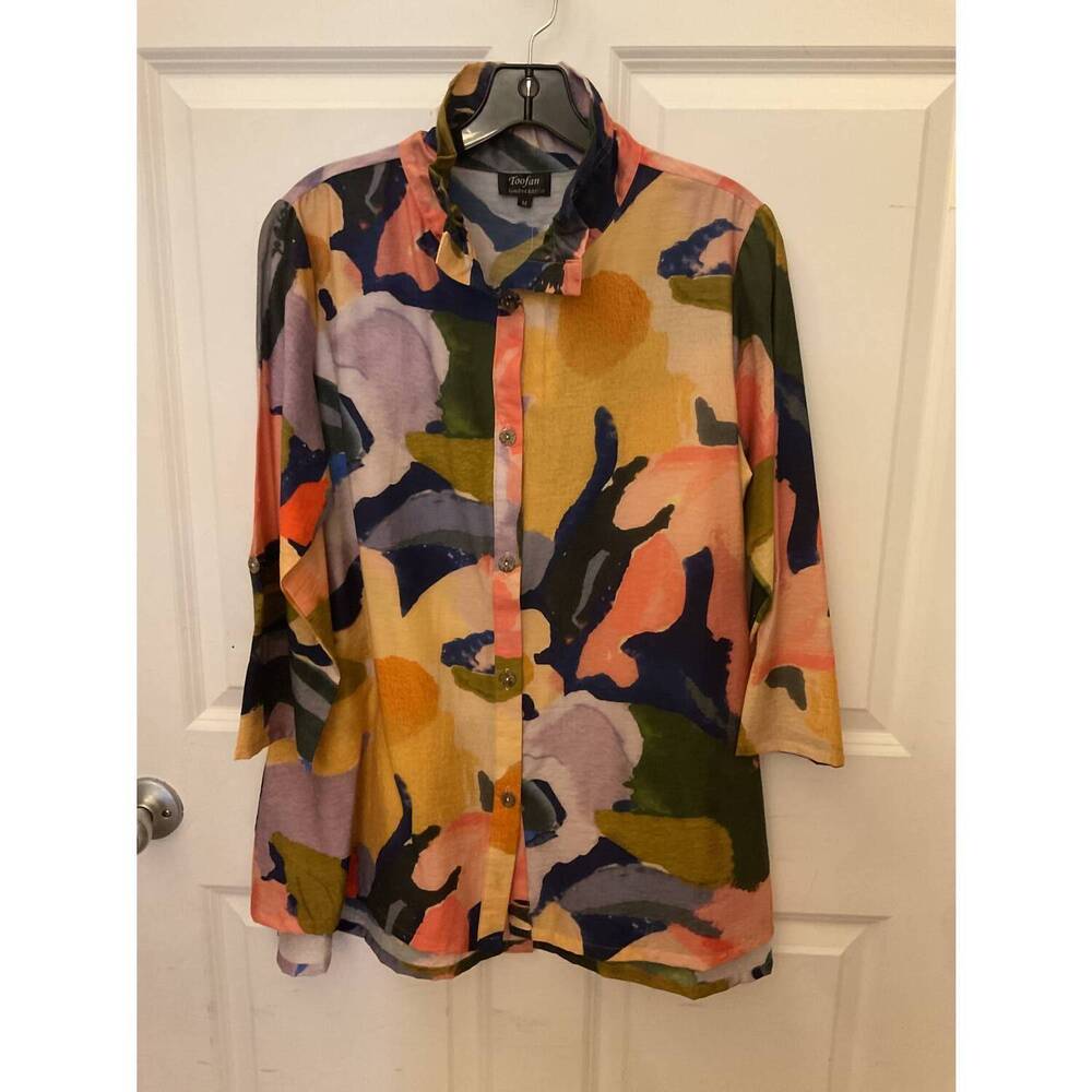 NEW TOOFAN women's wire collar button down shirt in multi print